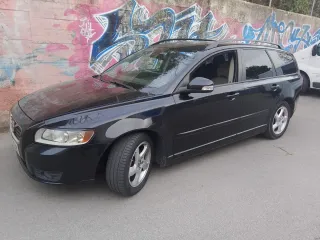 Volvo V50 2010