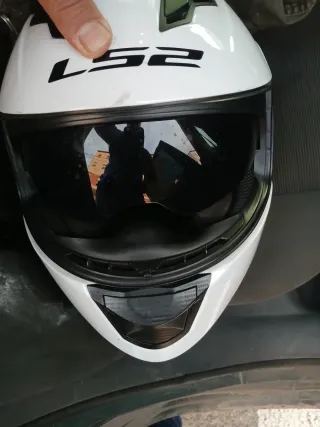 Casco de moto LS2 buen estado