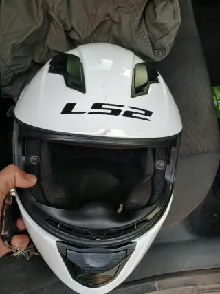 Casco de moto LS2 buen estado