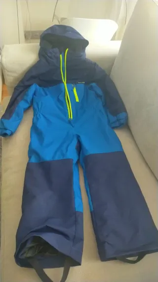 Mono de esquí azul para niño 5 años. Decathlon
