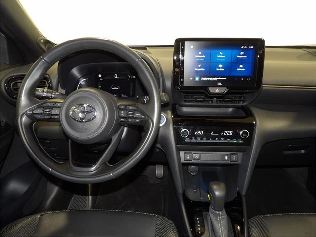 TOYOTA Yaris Cross 1.5 120H Premiere Edition