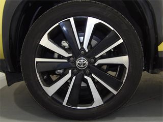 TOYOTA Yaris Cross 1.5 120H Premiere Edition