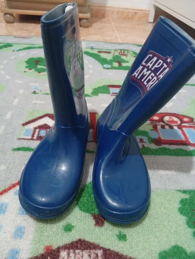 Botas Agua Niño Capitán América T33