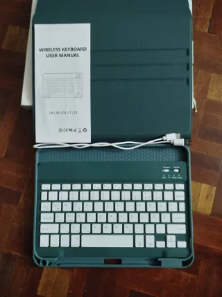 Teclado Inalámbrico Verde