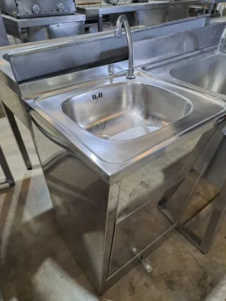 Pila Lavamanos de acero inoxidable