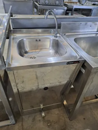 Pila Lavamanos de acero inoxidable