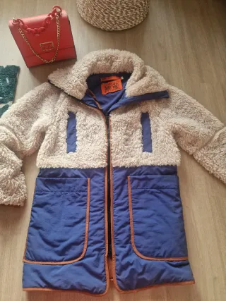 Abrigo Bimba y Lola Beige y Azul