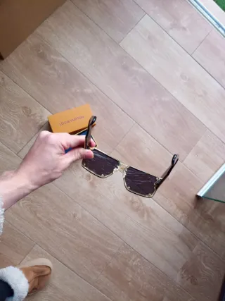 Gafas Louis Vuitton Negras y Doradas