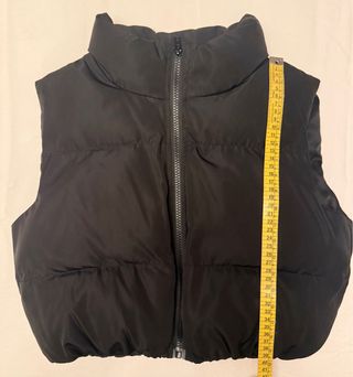 Chaleco acolchado corto con cremallera talla XS