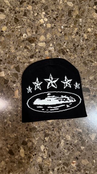 Gorro Corteiz Negro y Blanco