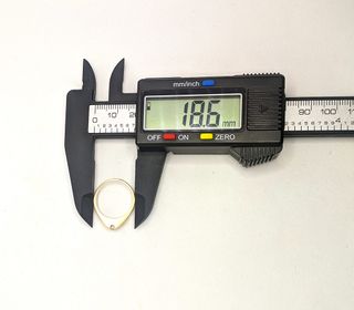 Solitario de oro de 18k circonita, 3.01 g, T-14.