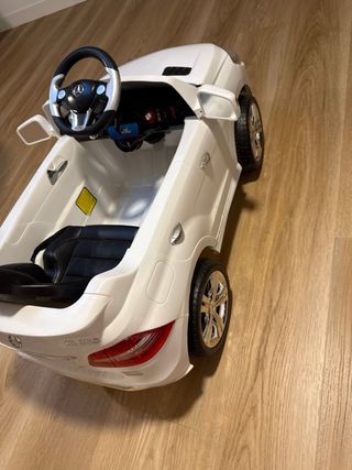 Mercedes Batería Roto