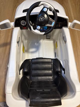 Mercedes Batería Roto