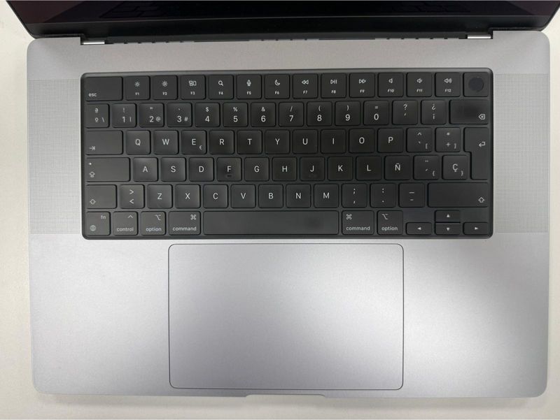 MacBook M1 Pro 16" 16GB 512GB Plata afbeelding 2