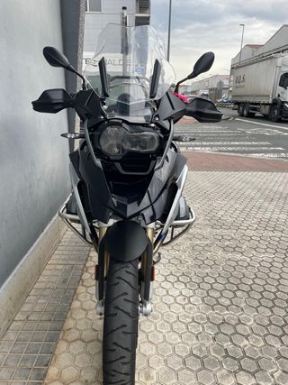 DASMOTO vende BMW R1200GS/14 ABS en buen estado.