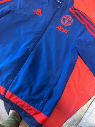 Chaqueta Manchester United Adidas Azul Roja