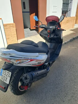 Kymco Xciting R 500 Maxi Scooter