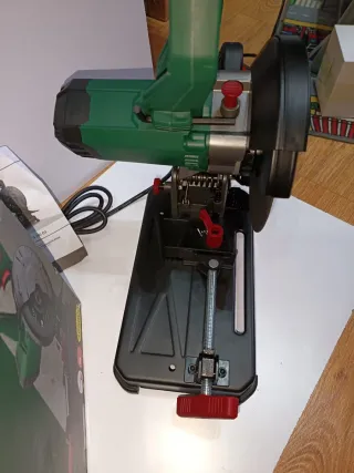 Tronzadora  Metal Parkside Nueva