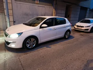 Peugeot 308 2015