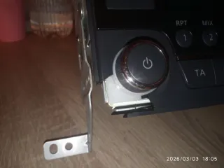 Radio Nissan Juke 2013