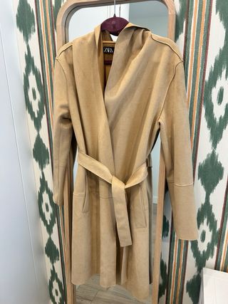 Gabardina Zara Beige y Marrón