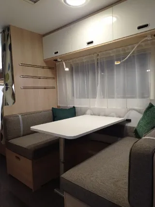 Caravana Adria Aviva 522 PT