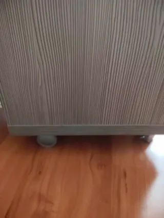 Muebles escritorio dormitorio juvenil.