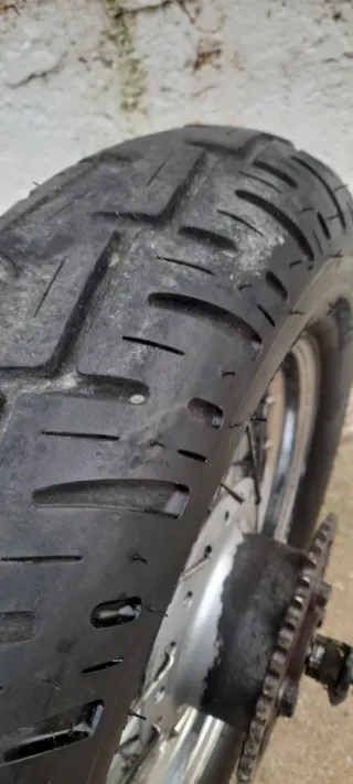 Rueda Trasera Daelim Daystar