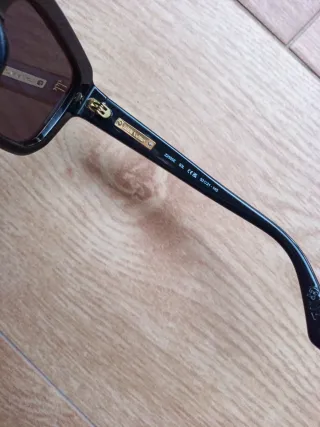 Gafas Louis Vuitton Negras y Doradas