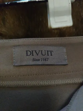 Pantalón beige mujer