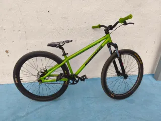 Bicicleta Dirt Jump