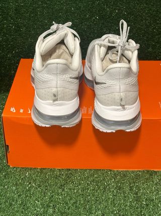 Nike Pegasus Premium 42,5 Gris/Blanco