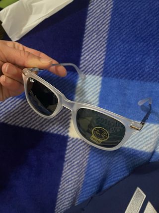 Gafas de Sol Ray-Ban Blancas y Grises