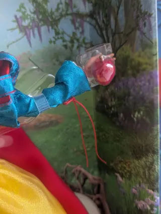 Muñeca Blancanieves Disney Mattel Live Action