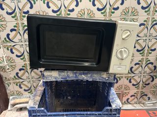 Vitrocerámica y Microondas Poco Uso