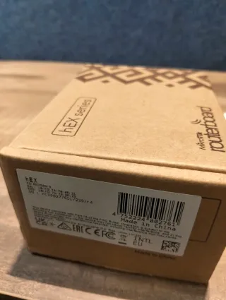 Router Mikrotik Hex RB750GR3 5 Puertos Gigabit