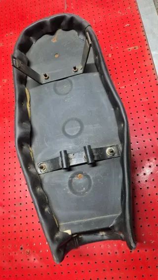 Asiento moto DUCATI 50