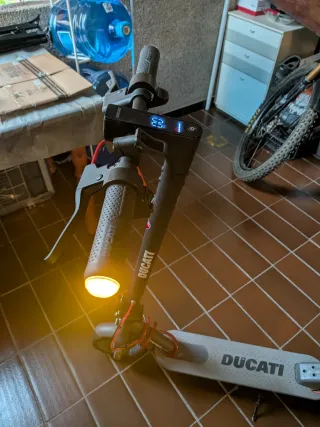 Patinete Eléctrico Ducati