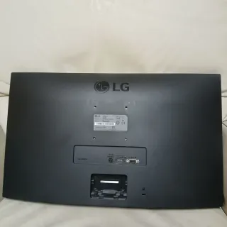 Monitor LG 24 con soporte (2 semanas uso)