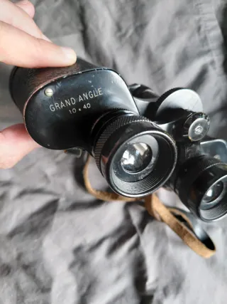 Prismáticos militares franceses con funda