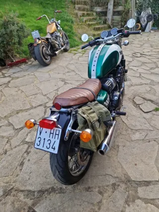 Triumph Thunderbird Legend TT Moto Clásica