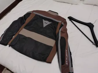 Chaqueta Dainese Outlaw Tex