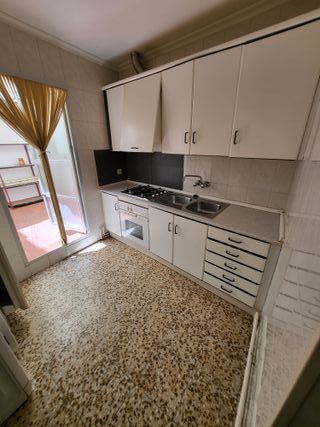 PISO 2 DORMITORIOS CENTRICO EN VALDEPEÑAS