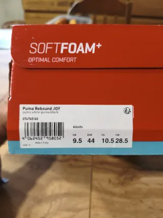 Botas Puma Rebound Joy Talla 44 Blancas Negras
