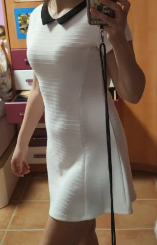 Bershka. Vestido