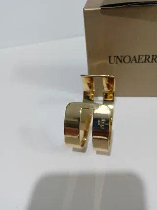 Bracciale rigido UNO AERRE dorato