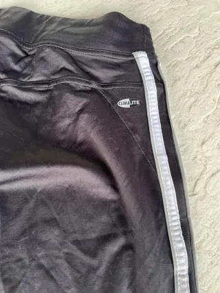 Pantalón deportivo Adidas negro