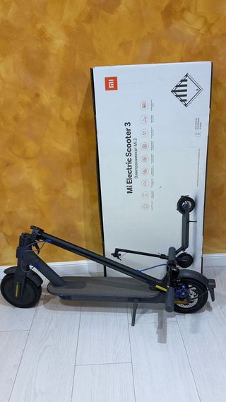 Patinete Eléctrico Xiaomi Mi Scooter 3