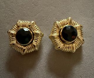 Pendientes Vintage en color oro y negro