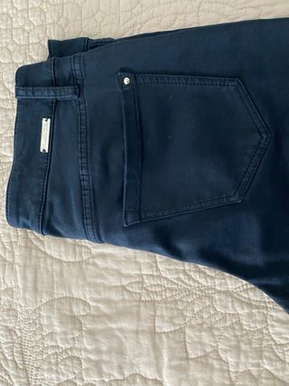 Jeans skinny fit azul marino